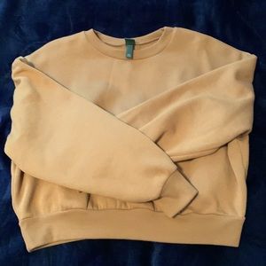 NWOT Short Sweatshirt - XXL More like a mustard color